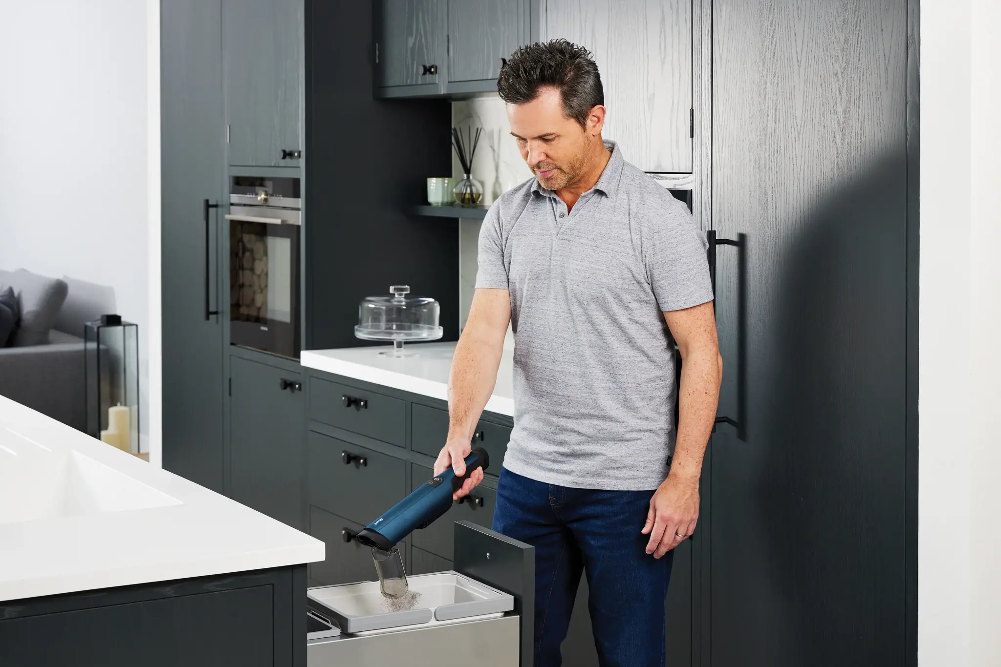 Shark WV270EU, Dry, HEPA, Bagless, Blue, 0.1 L, Battery