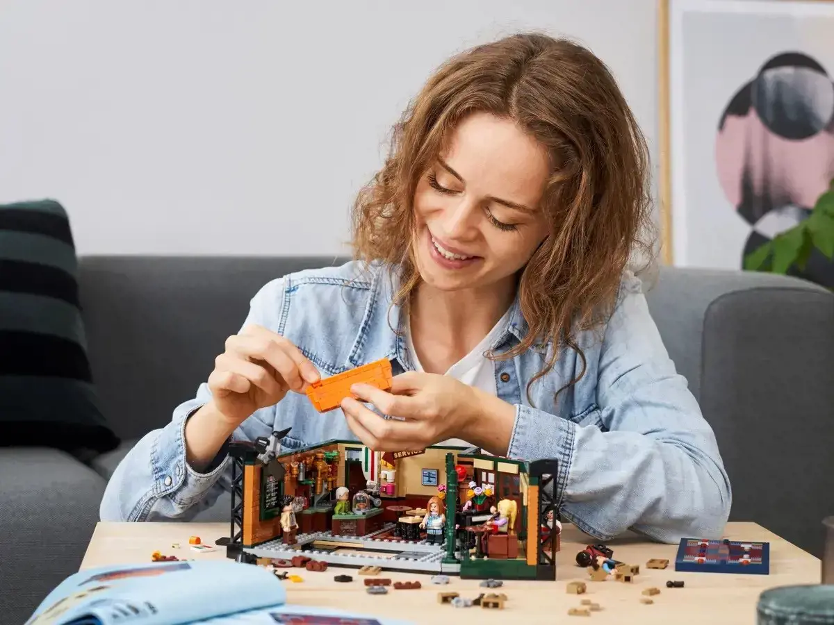 LEGO IDĖJOS 21319 CENTRAL PERK