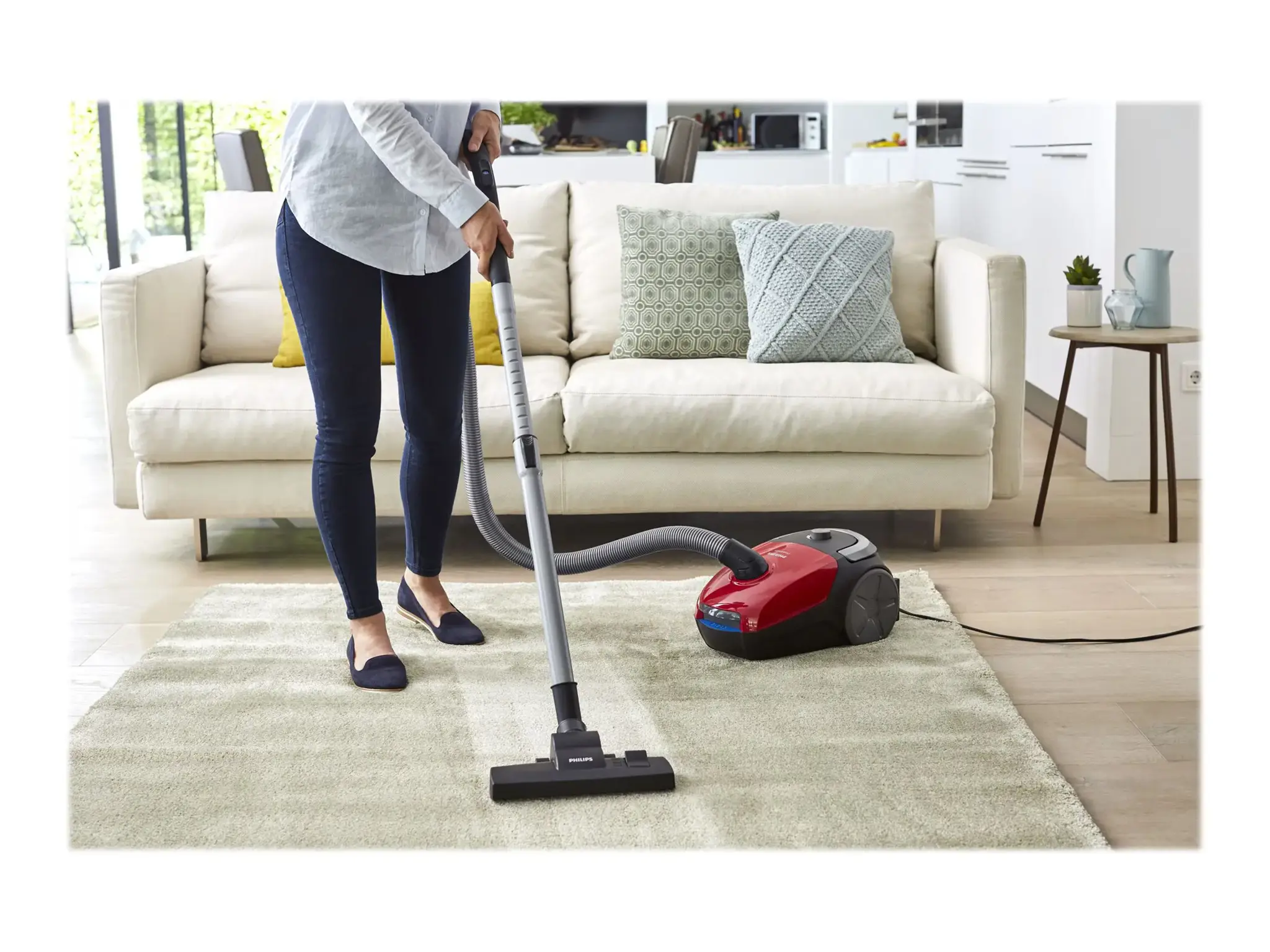 "Philips" 2000 serijos FC8243/09, 750 W, cilindrinis dulkių siurblys, sausas, dulkių maišelis, 3 l, antialerginis filtras