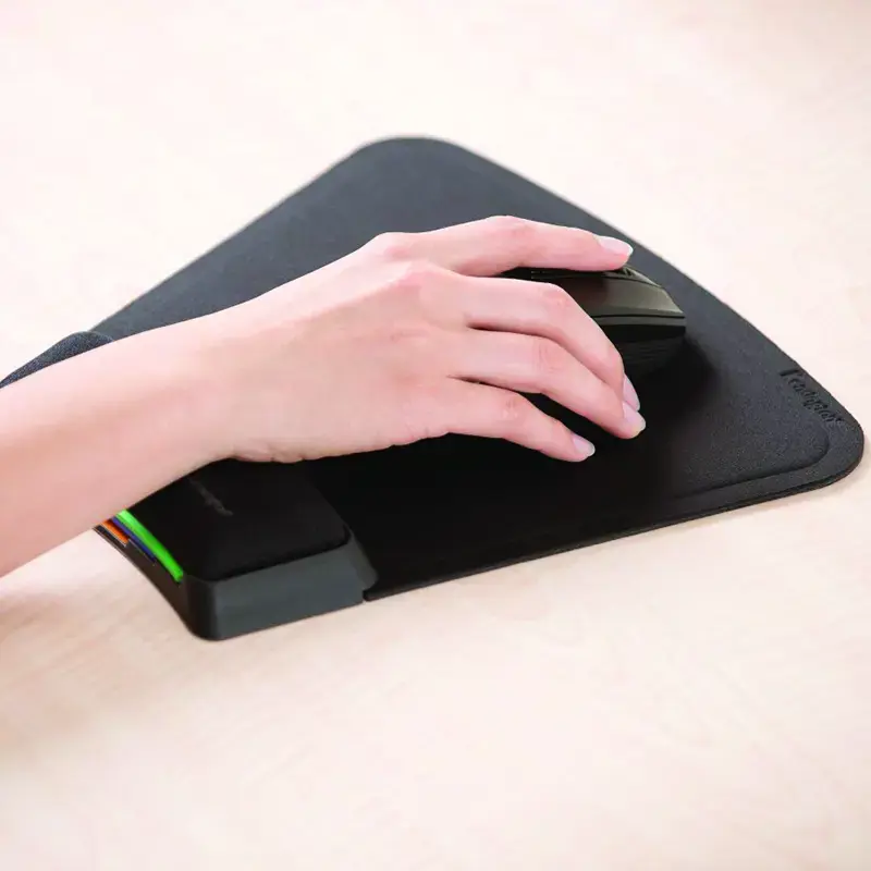 "Kensington SmartFit®" pelės kilimėlis, juodas, vienspalvis, riešo atrama, žaidimų pelės kilimėlis