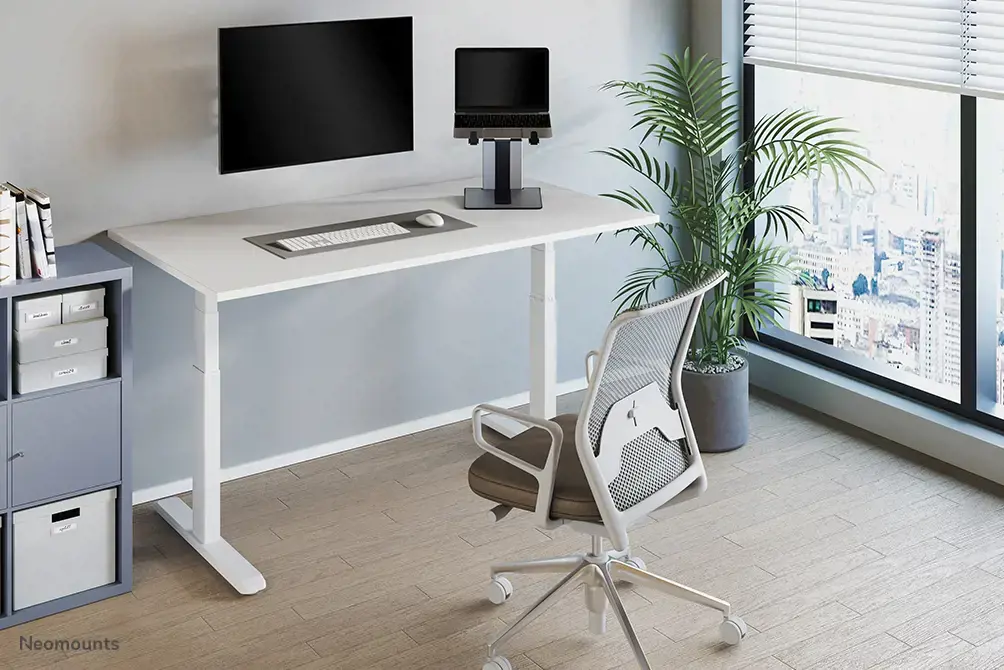 "Neomounts by Newstar" sulankstomas nešiojamojo kompiuterio stovas, Nešiojamojo kompiuterio stovas, sidabrinis, 25,4 cm (10"), 43,2 cm (17"), 254 - 431,8 mm (10 - 17"), 5 kg