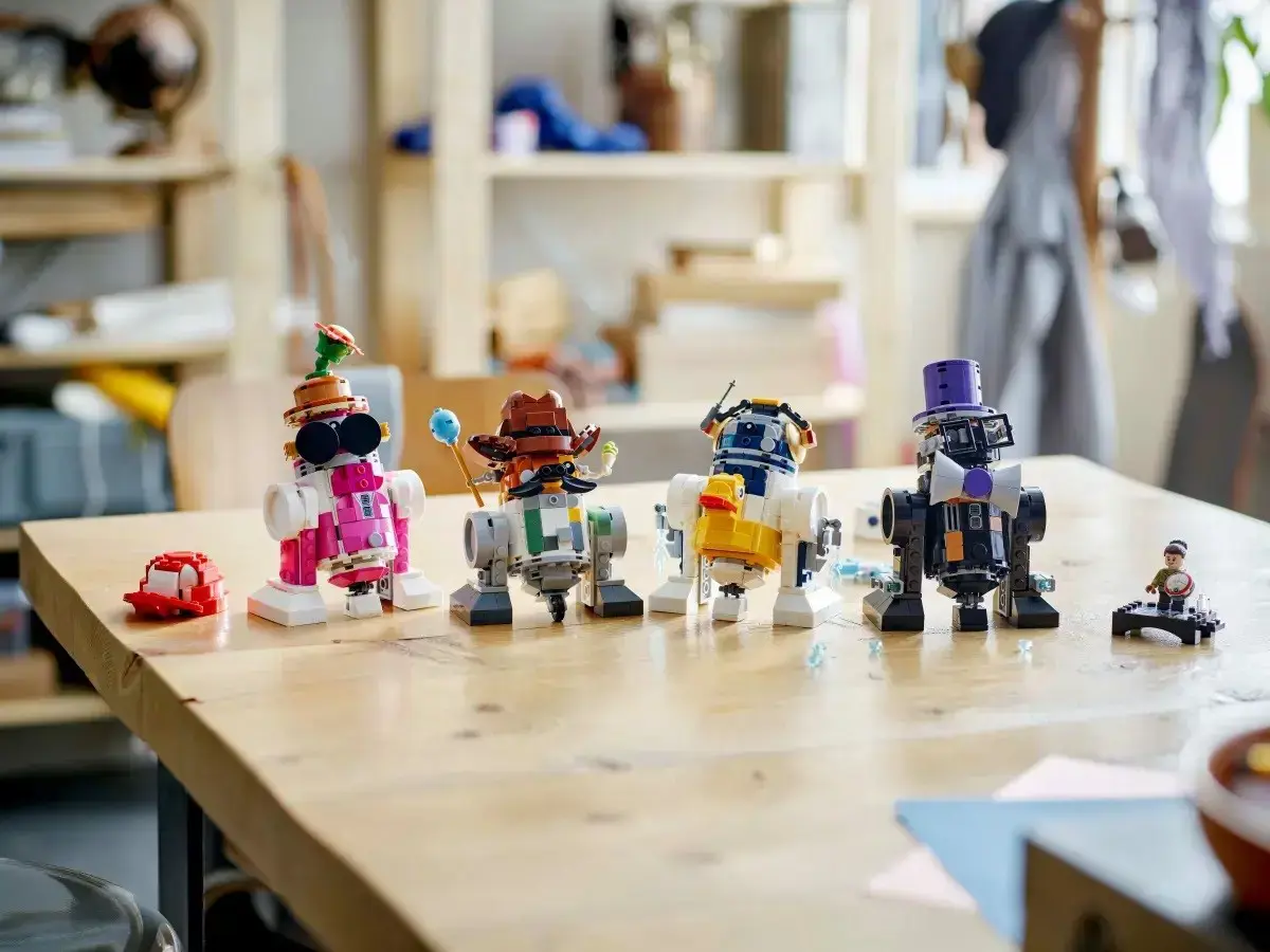 LEGO STAR WARS 75392 Creative Play Droid Builder