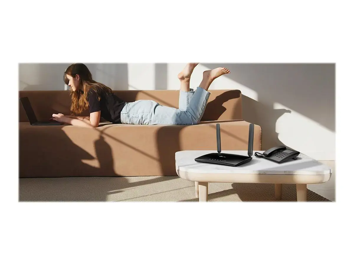 TP-Link N300 4G LTE telefonijos Wi-Fi maršrutizatorius, "Wi-Fi 4" (802.11n), vienos juostos (2,4 GHz), Ethernet LAN, 3G, juodas, stalinis maršrutizatorius