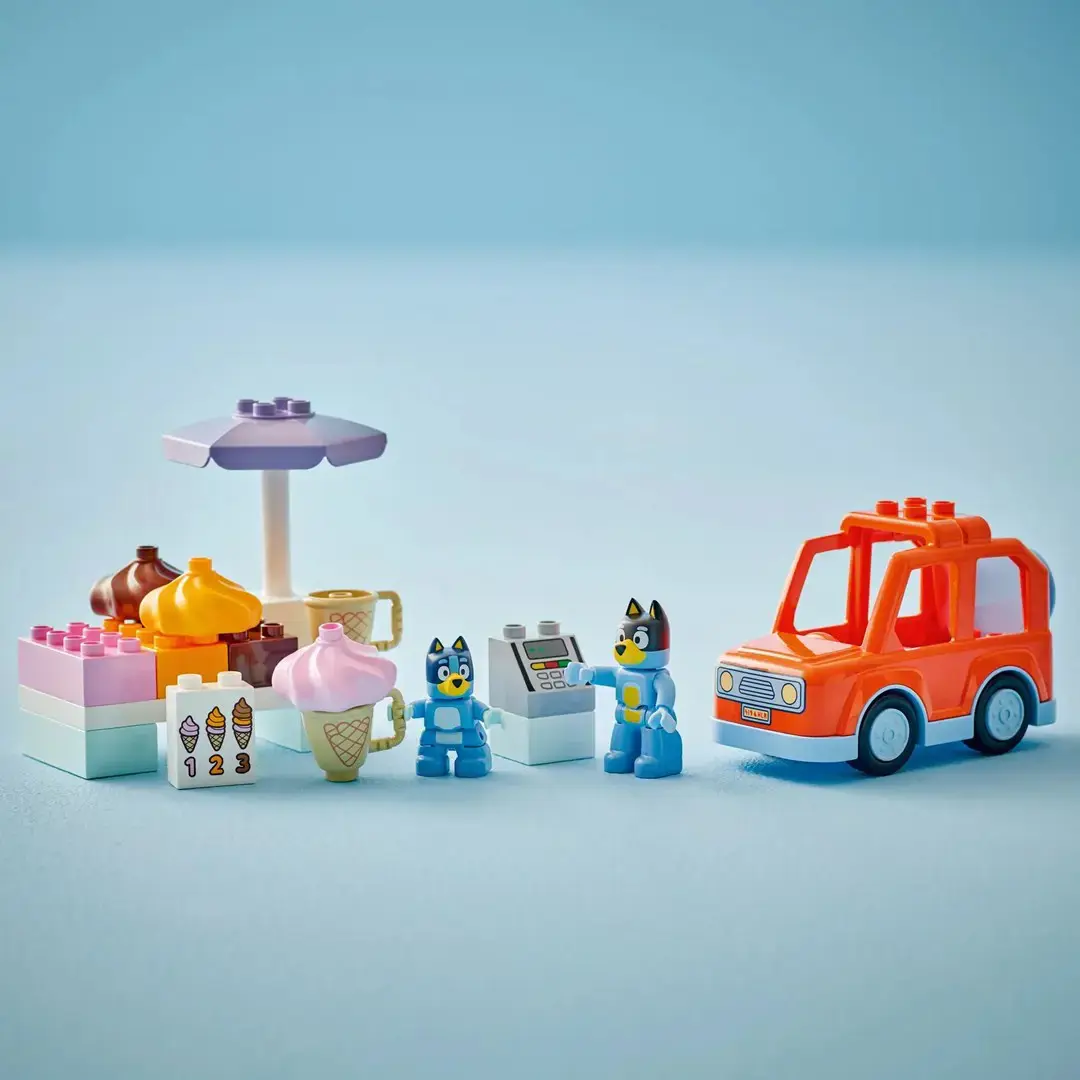 LEGO BLUEY 10458 Ice Cream Trip with Bluey