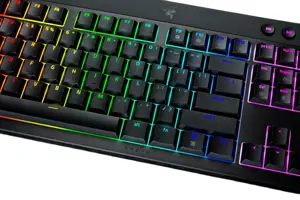 Razer | BlackWidow V4 Low-Profile Tenkeyless HyperSpeed | Keyboard | Wireless | US | Bluetooth | Green Switches | Black