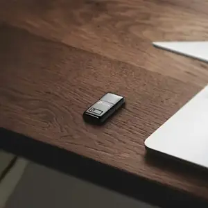 TP-LINK N300 WLAN mini-USB adapteris, 2,4 GHz, 802.11b/g/n, QSS-Taste, Autorun-Tool, palaiko "Windows XP/Vista/7/8" ir "MacOS