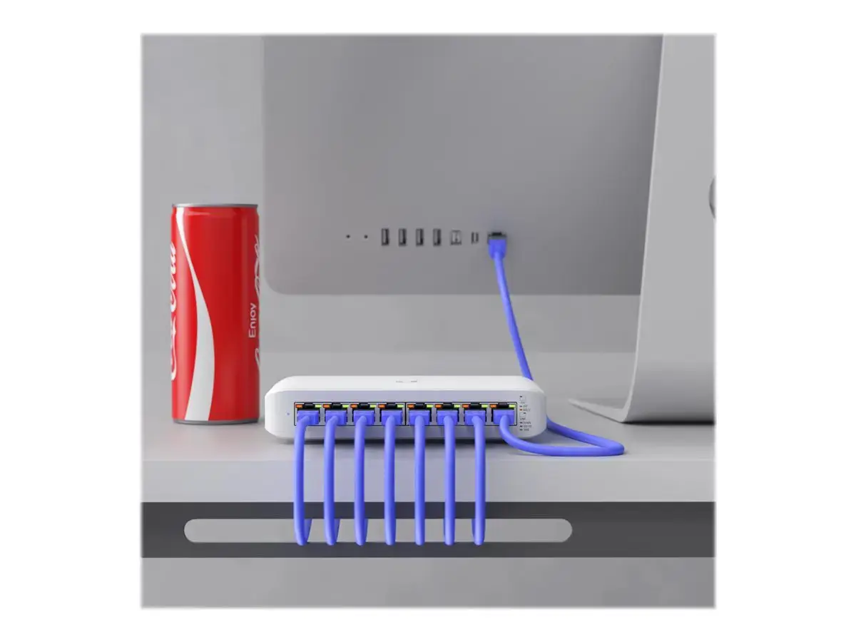 UBIQUITI UniFi Switch Lite 8 Gigabit RJ45 prievadai, įskaitant 4x 802.3at PoE+