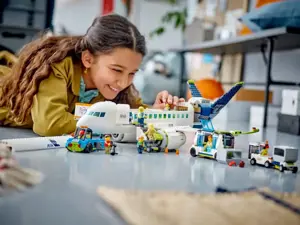 LEGO CITY 60367 PASSENGER AIRPLANE