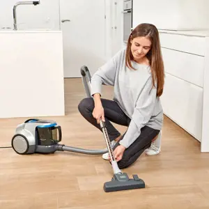 "Black+Decker" BXVML700E dulkių siurblys be maišelio (700 W)