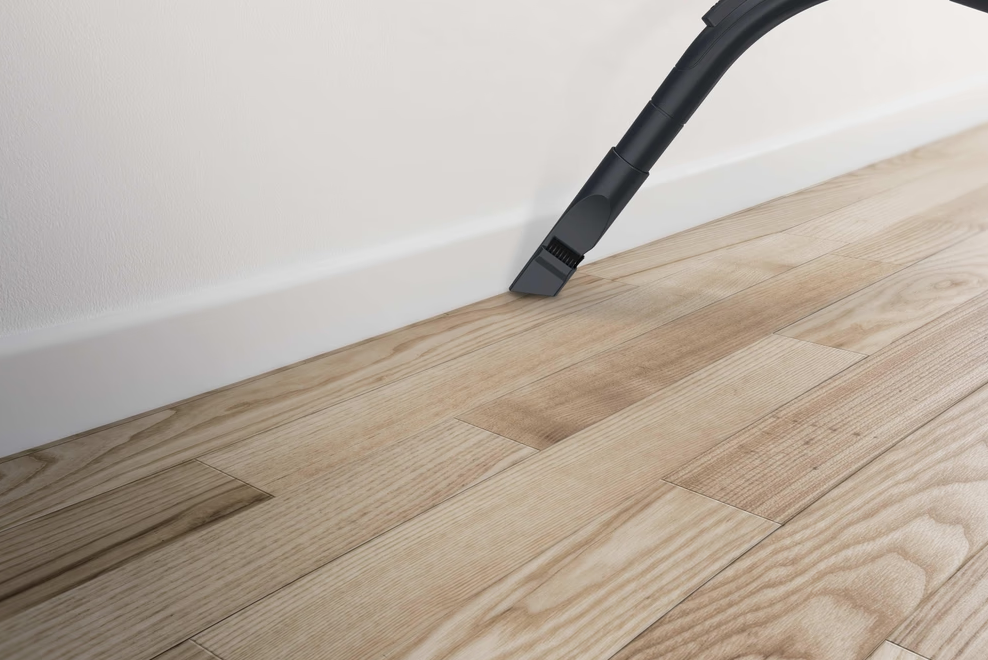 Hoover Vacuum Cleaner | HP105HM 011 | Bagless | Power 700 W | Dust capacity 2 L | Black