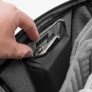 "Peak Design Travel Camera Cube Large