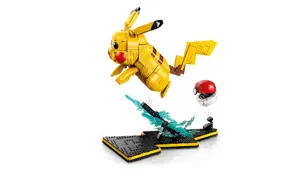 LEGO POKÉMON 72152 Pikachu and Pokéball