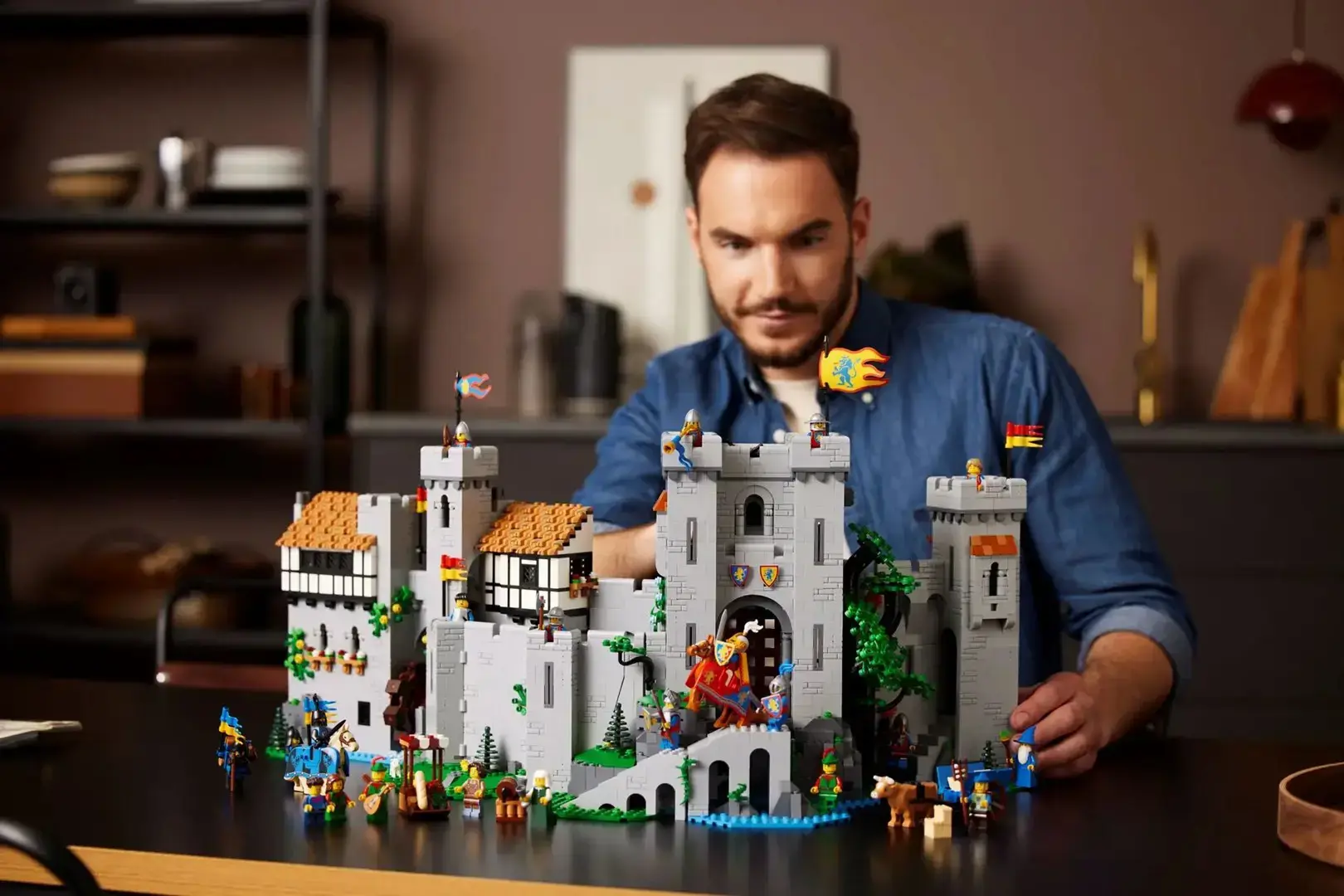 LEGO ICONS 10305 Lion Knights' Castle