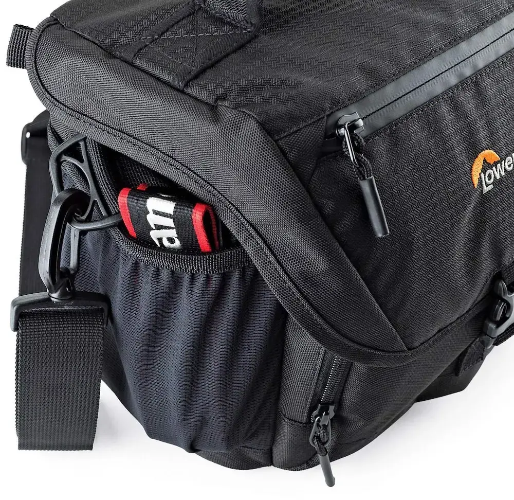Lowepro fotoaparato krepšys Nova 170 AW II, juodas