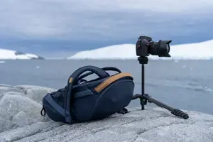 "Peak Design" kelioninis trikojis "Carbon