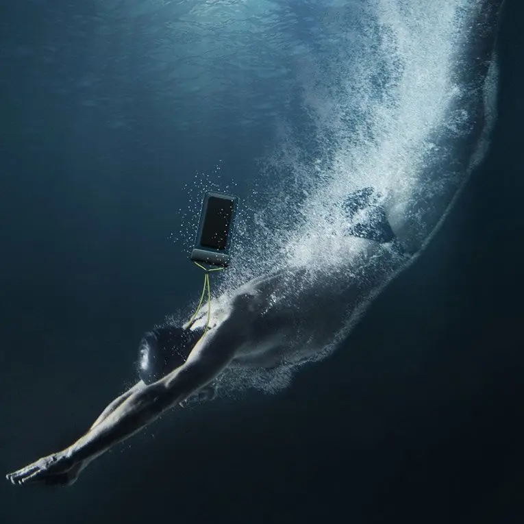 "Baseus" IPX8 7,2'' vandeniui atsparus telefono dėklas, baltas (baltas)