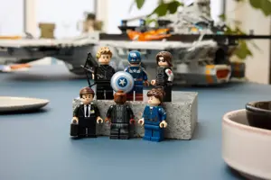 LEGO MARVEL 76354 S.H.I.E.L.D. Helicarrier