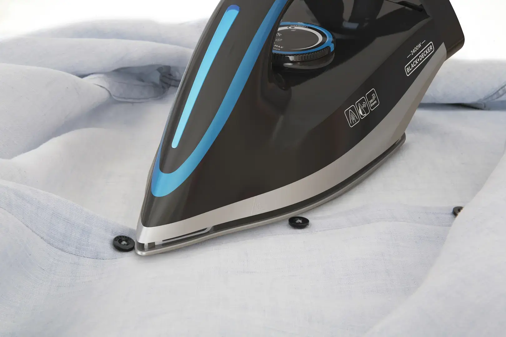 "Black+Decker" garų generatorius BXSS2401E (2400 W)