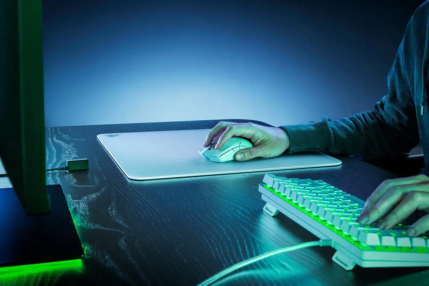 "Razer" žaidimų pelės kilimėlis, "Atlas", baltas