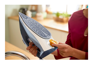 Philips 7000 series DST7020/20 HV Steam Iron Louros/Cotton Blue, Steam iron, SteamGlide Plus soleplate, 2 m, 250 g/min, Blue, 50 g/min