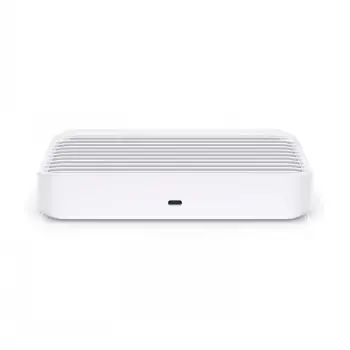 UBIQUITI USW-FLEX-XG UNIFI VISIŠKAI VALDOMAS STALO KOMUTERINIS KOMUTERIS 4x 10GBE RJ45 1x 1GBE 802.3AT POE ĮVESTIS