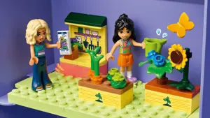 LEGO FRIENDS 42697 Creative Dollhouse Suitcase
