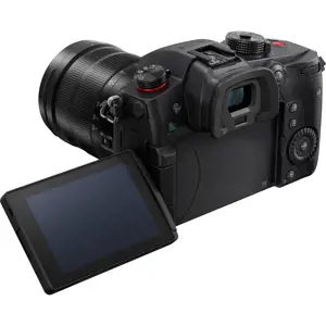 Panasonic DC-GH5 mark II + 12-60mm Leica