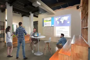 "Epson EB-L530U", 5200 ANSI liumenų, 3LCD, WUXGA (1920x1200), 2500000:1, 16:10, 1270-1700 mm (50-500")