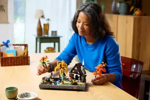 LEGO ICONS 11372 Autumn Cottage Garden