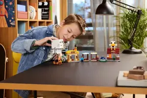 LEGO MINECRAFT 21273 The Ghast Balloon Village Attack