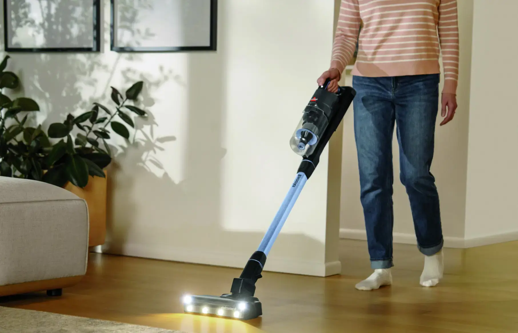 Bissell Stick Vacuum | PowerClean FurFinder Select | Cordless operating | 200 W | 25.2 V | Operating time (max) 40 min | Black/Titanium/Lake Blue | Warranty 60 month(s) | Battery warranty 24 month(s)