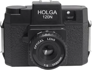 Holga 120N, juoda