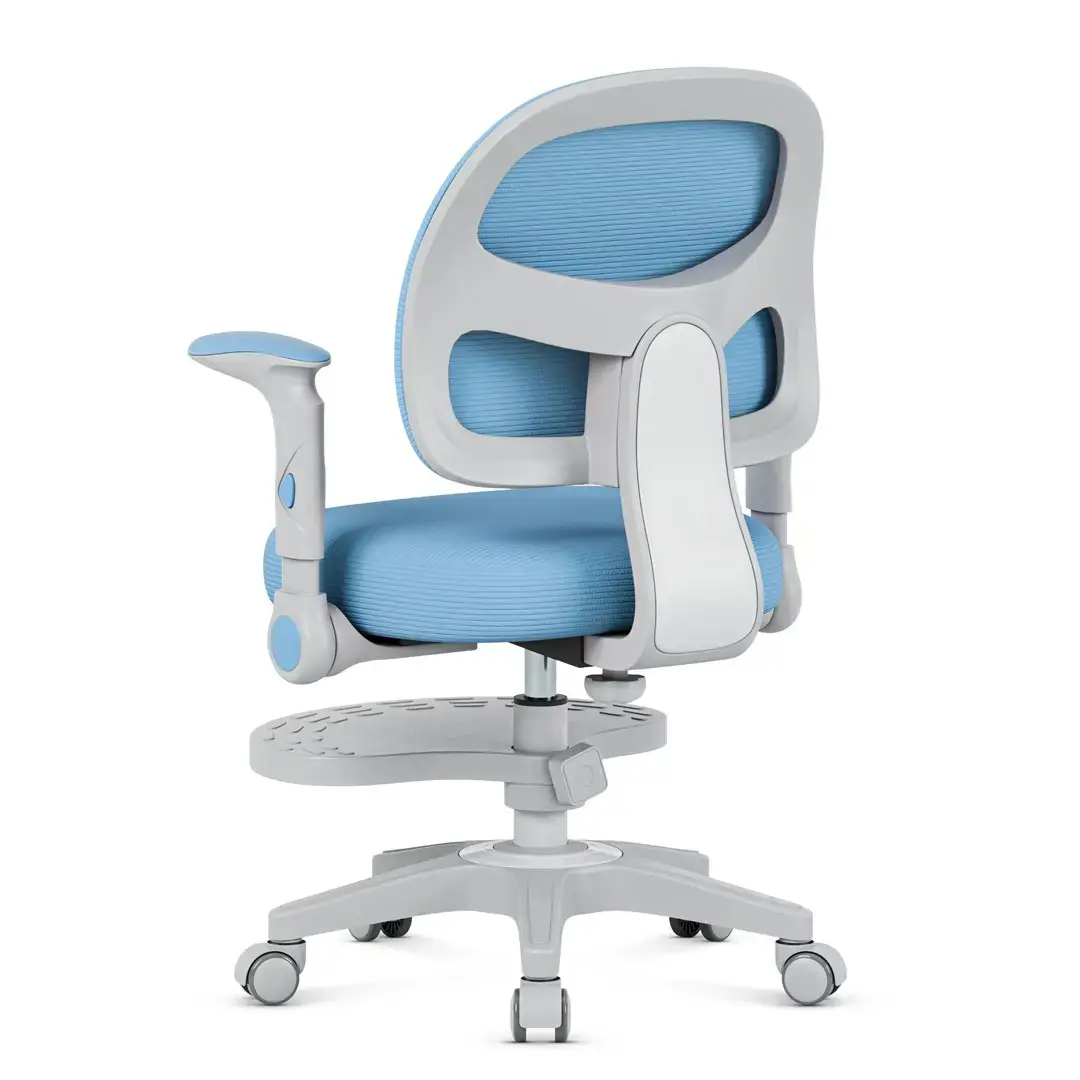 Junior 5.0 Blue swivel chair