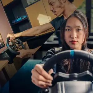 LOGITECH G923 lenktynių vairas ir pedalai PS4 ir kompiuteriui - Netaikoma - PLUGC - EMEA