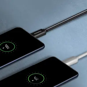 Axagon Duomenų perdavimo ir įkrovimo USB 2.0 kabelis, ilgis 1 m. 2,4 A. Juodos spalvos pintas.