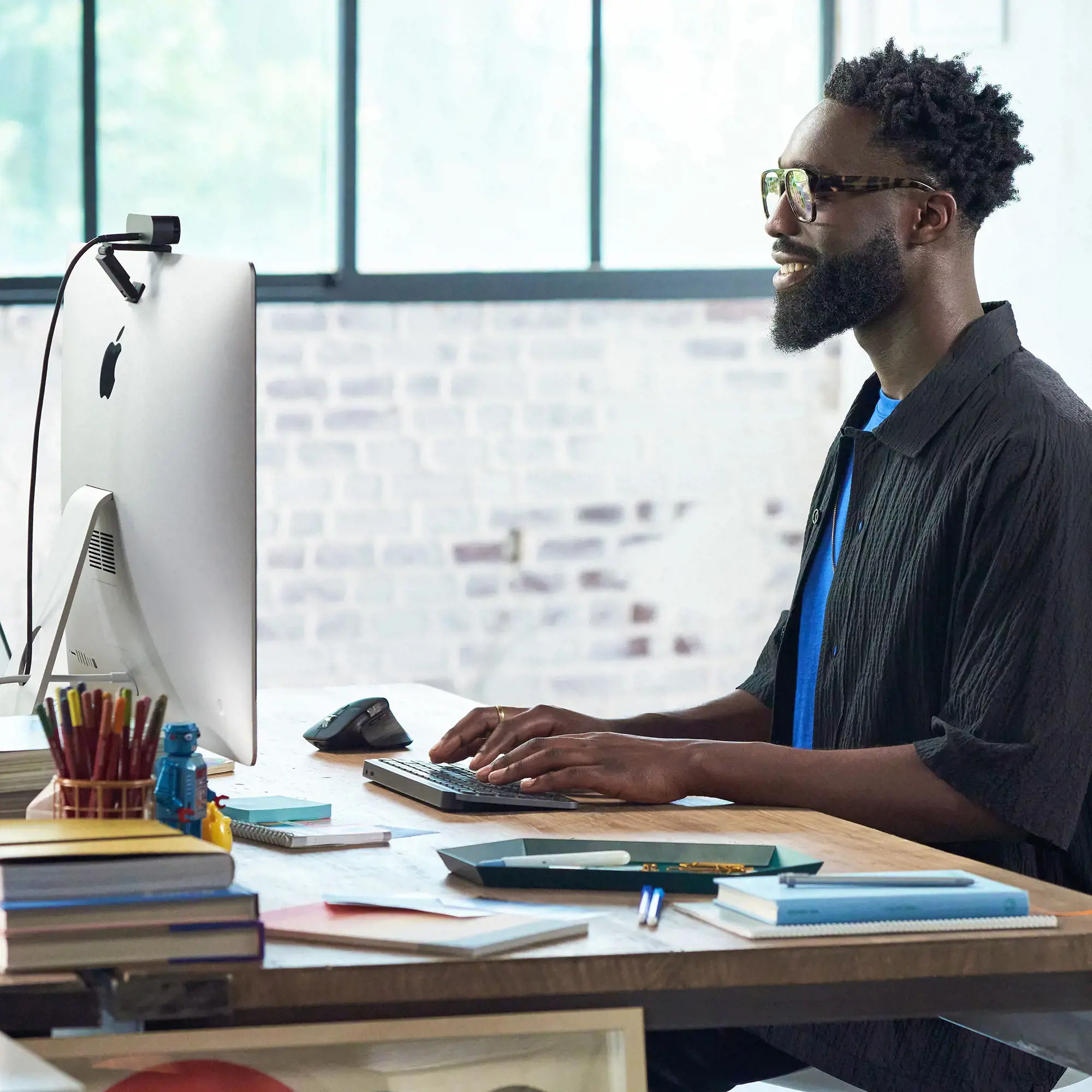 "LOGITECH MX Keys Mini Minimalist" belaidė apšviesta klaviatūra - GRAPHITE - US INTL - INTNL (JAV)