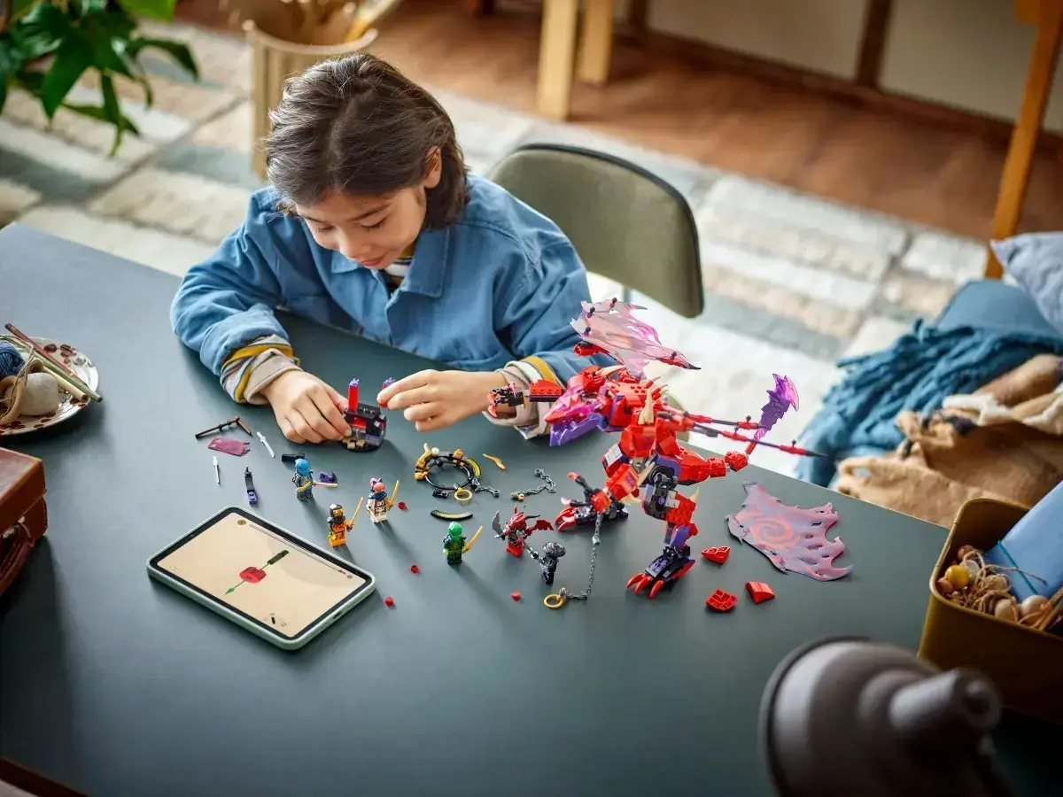 LEGO NINJAGO 71832 Thunderfang Dragon of Chaos