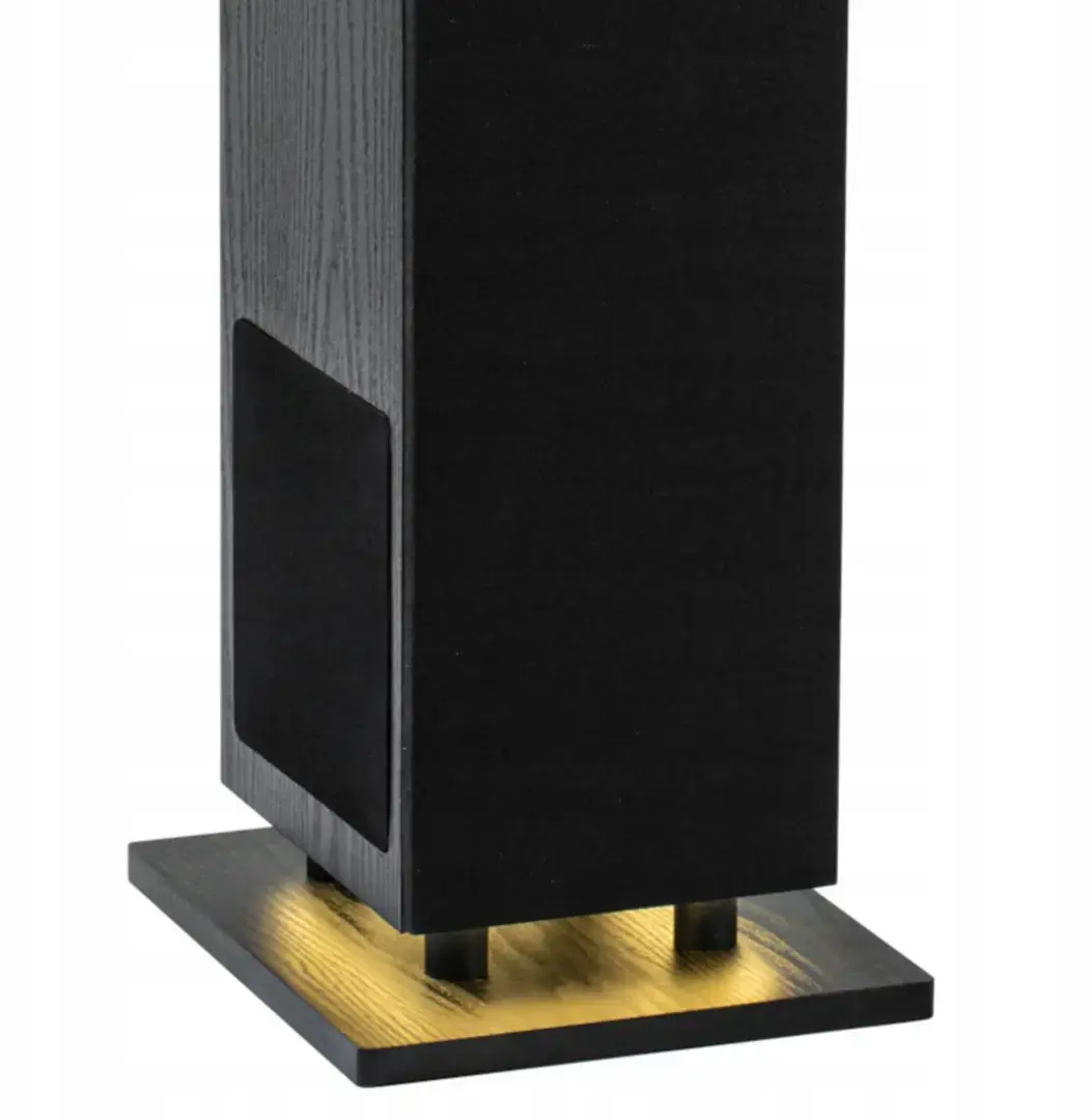 AKAI AEROBEAT PILLAR Active Speaker