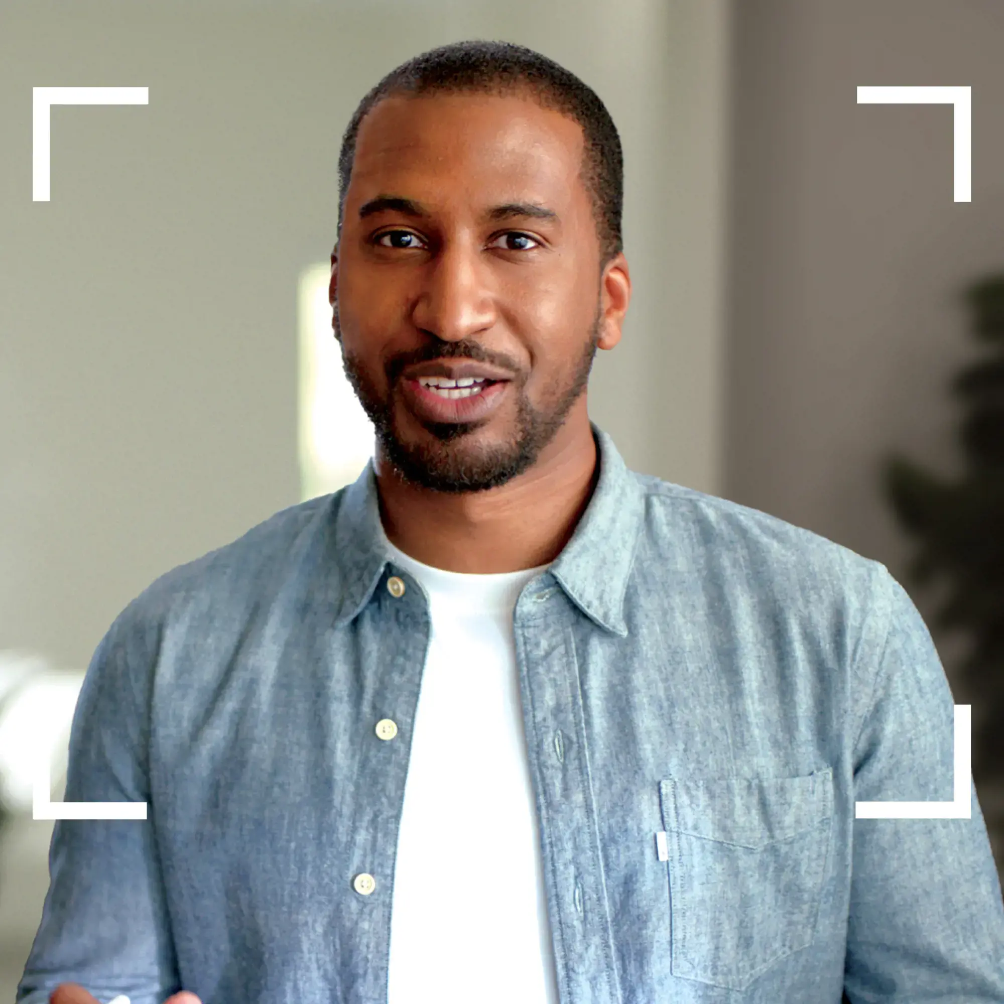 "Logitech Brio 500", 4 MP, 1920 x 1080 taškų, "Full HD", 60 kadrų per sekundę, 1280x720@60fps, 1920x1080@30fps, 4x