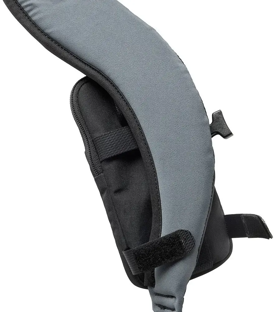 Lowepro case ProTactic CS Phone III
