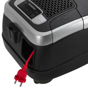 Adler Vacuum Cleaner | AD 7069 | Bagged | Power 3200 W | Dust capacity 3.5 L | Black