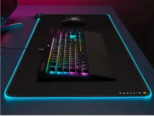 CORSAIR K70 RGB PRO optinė-mechaninė žaidimų klaviatūra su RGB LED apšvietimu CORSAIR OPX juodos spalvos PBT klavišų dangteliai
