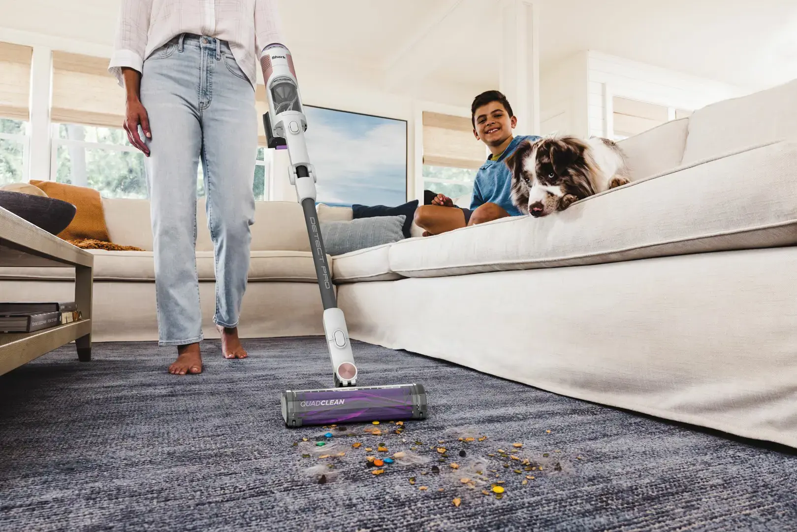 Shark IW1611EU stick vacuum/electric broom Battery Dry Bagless 0.42 L 75 W White 2.5 Ah