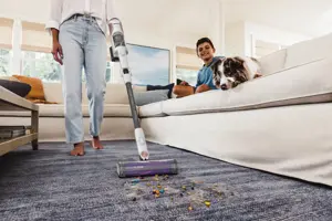Shark IW1611EU stick vacuum/electric broom Battery Dry Bagless 0.42 L 75 W White 2.5 Ah