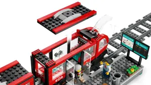 LEGO CITY 60423 Downtown Streetcar and Station