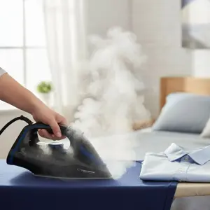 Esperanza EHI012  Steam iron, ceramic soleplate, black, 2600W