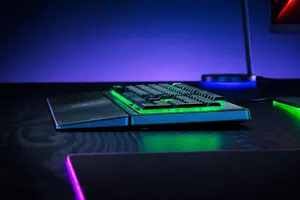 "Razer" žaidimų klaviatūra "Ornata V3 X" RGB LED apšvietimas, NORD, laidinė, juoda, tyli membrana, skaitmeninė klaviatūra