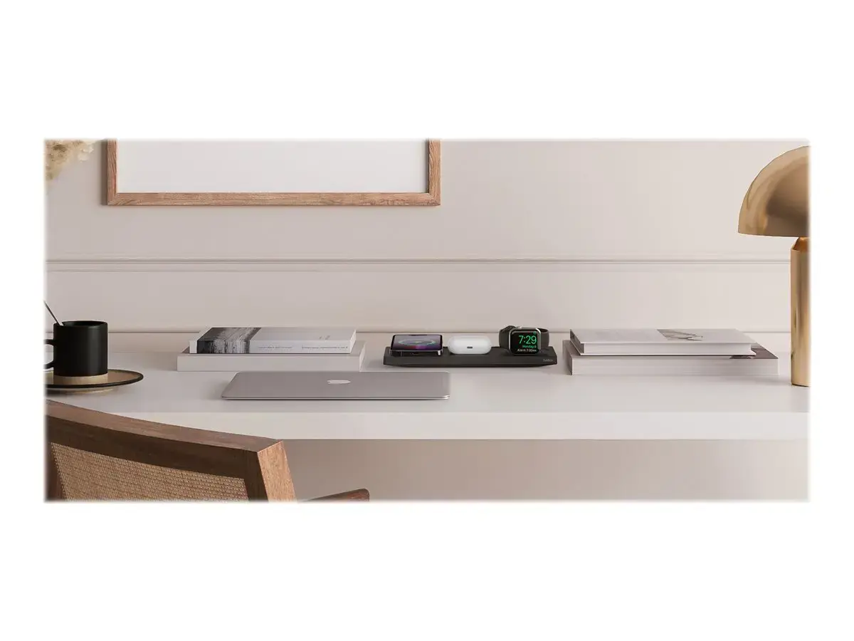 "Belkin BOOST↑CHARGE PRO", vidinis, belaidis įkrovimas, juodas