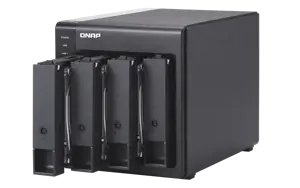QNAP TR-004, HDD/SSD korpusas, 2,5/3,5", "Serial ATA II", 3 Gb/s, karšto keitimo, juodas