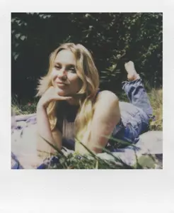 Polaroid Now Gen 3, yellow